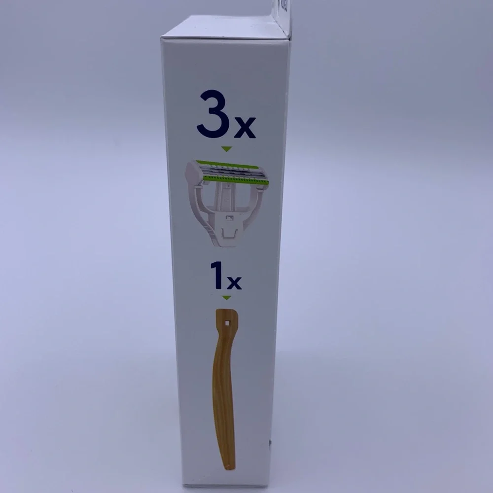Schick Intuition Bamboo Razor - Picture 3 of 4